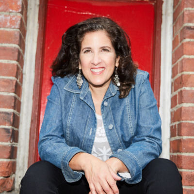 Podcast guest Linda Balliro available for podcasts on the NY City Podcast Network